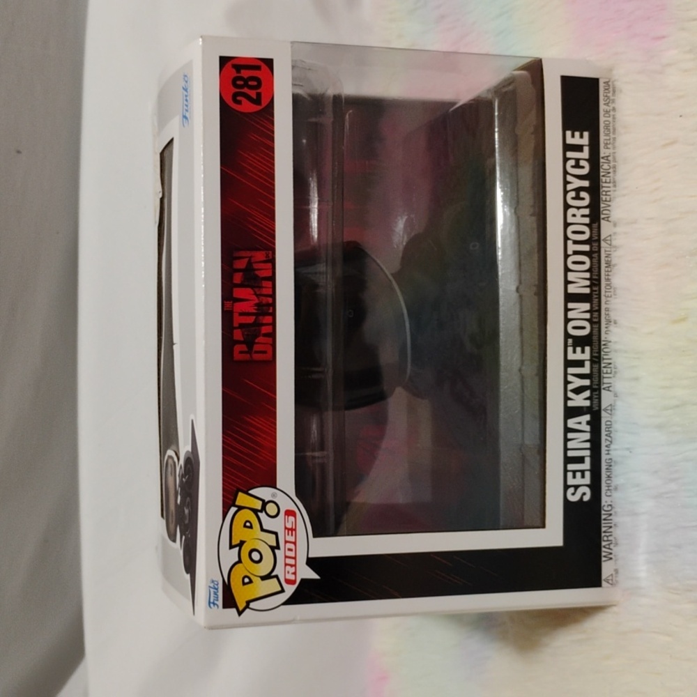 (R-1) SALE! New Funko POP! Rides The Batman Selina Kyle On Motorcycle 🏍️ 281